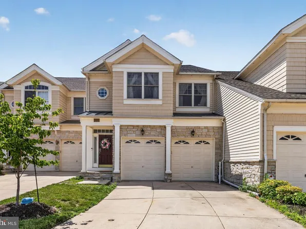 8702 Timber Oak Ln, Laurel, MD 20723