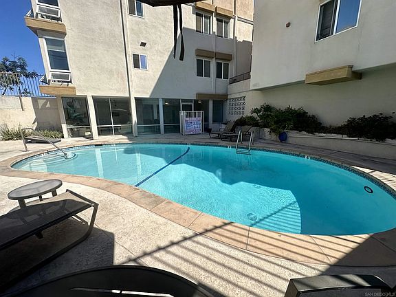 2nd image of 4111 Illinois St Unit 104