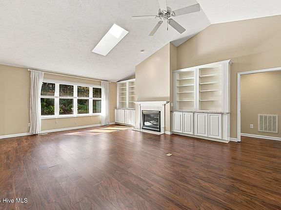 5th image of 153 Swaringen Drive