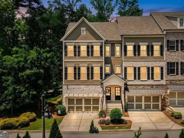 817 Paden St, Woodstock, GA 30188