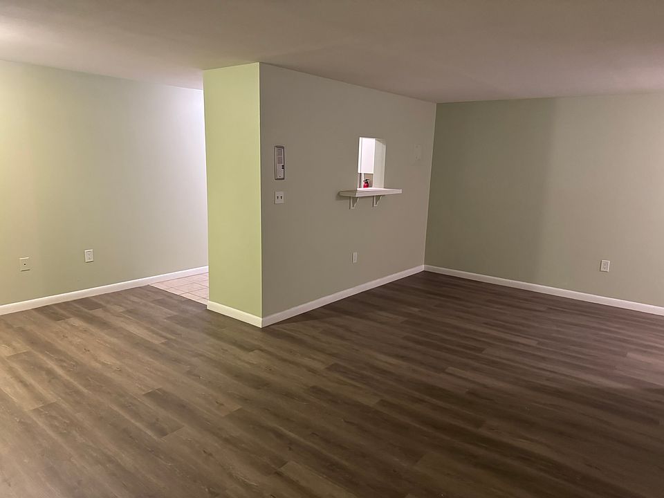 1st image of 40 Owen St #Ab