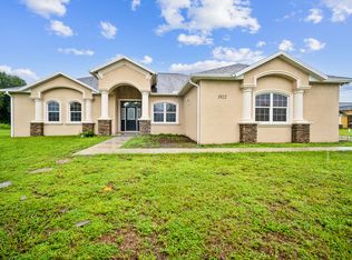 1922 Casa Montego Pl, Plant City, FL 33567