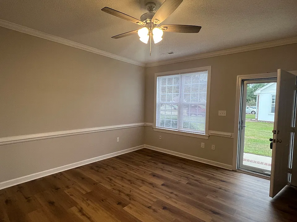 NEW LVP Flooring