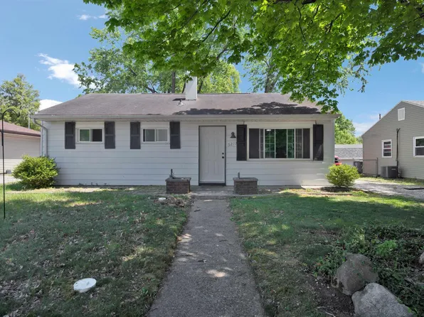 5217 Warren Dr, Evansville, IN 47710