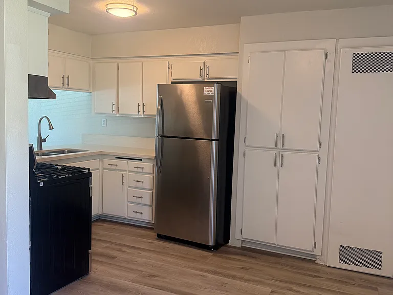 9905 El Camino Real #14 — Photo 31