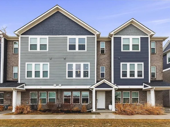 2908 Zana Dr, Troy, MI 48085