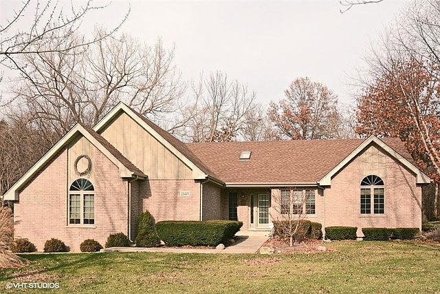 1st image of 16440 S Cypress Cir