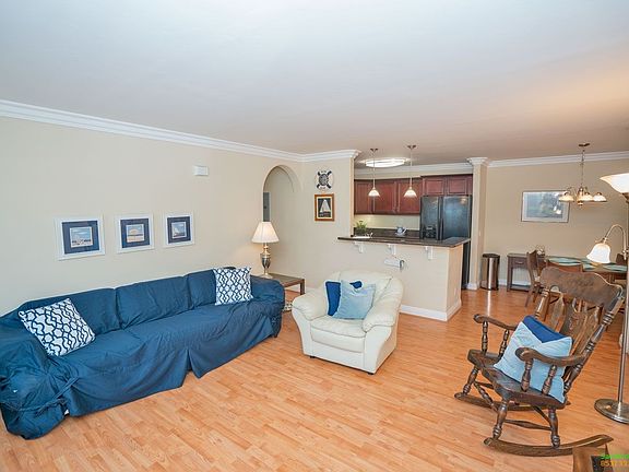 2nd image of 506 Canyon Dr Unit 63