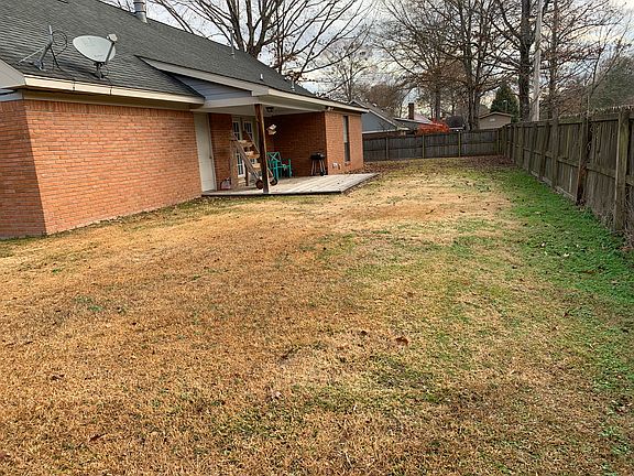 2nd image of 257 Sherwood Dr