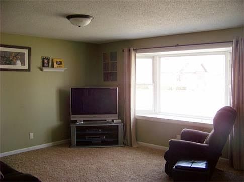 3rd image of 2111 1st Ave S