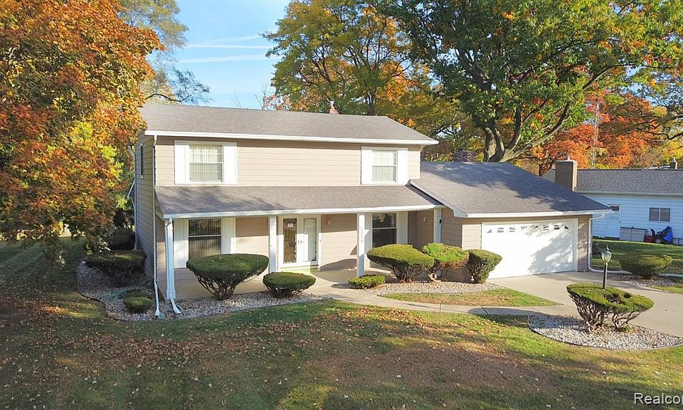 5372 S Dyewood Dr, Flint, MI 48532 Zillow
