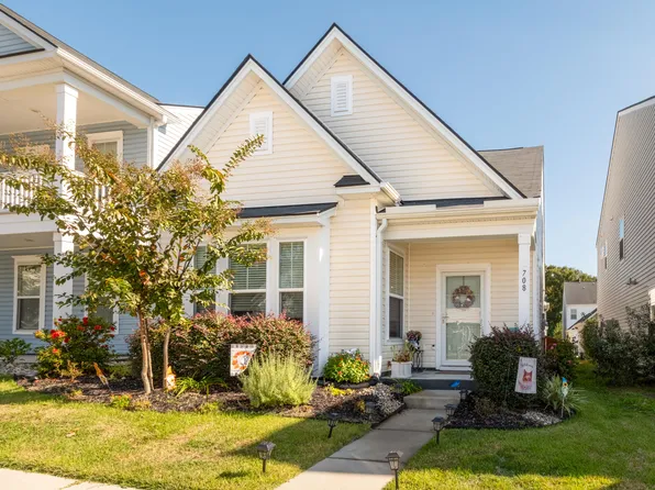 708 Oceana Dr, Charleston, SC 29492