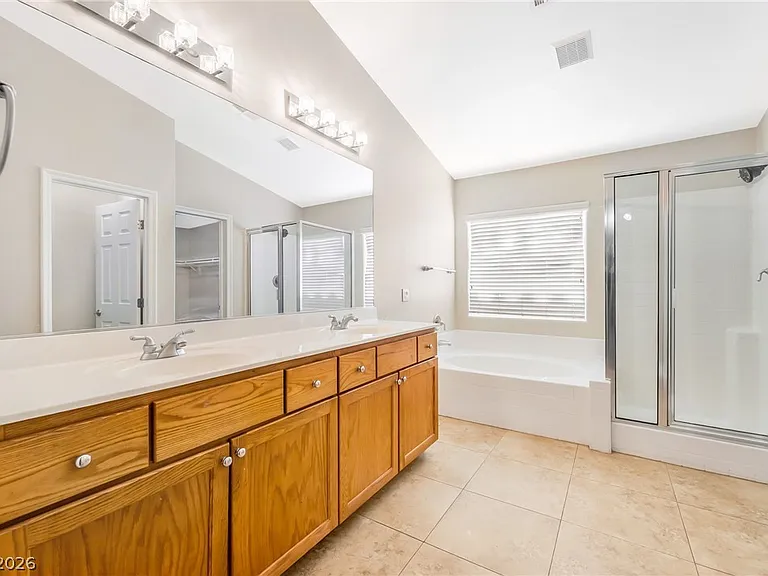 9731 Kampsville Ave — Photo 21