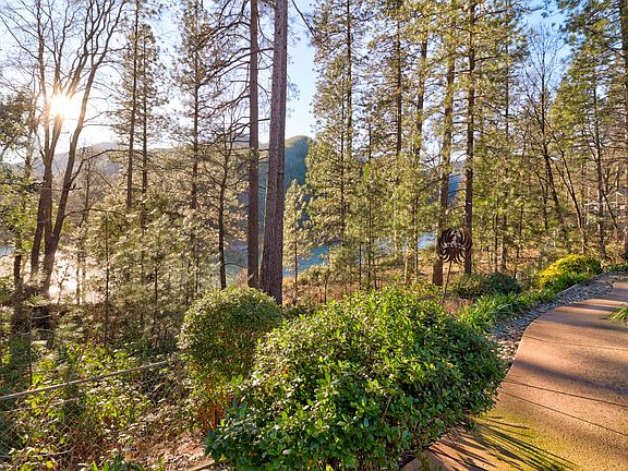 4th image of 20216 Lakeview Dr