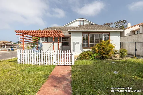 399 G St #A Photo 1