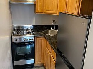216 W 78th St APT 3A, New York, NY 10024