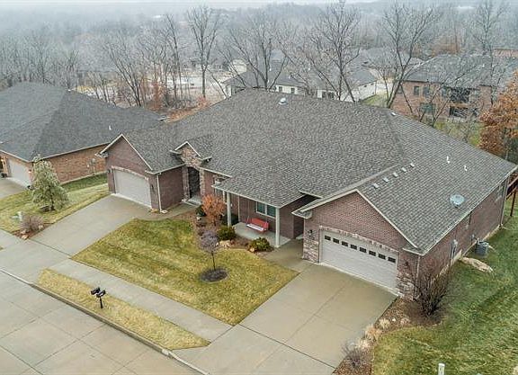 4th image of 4109 Savoy Dr