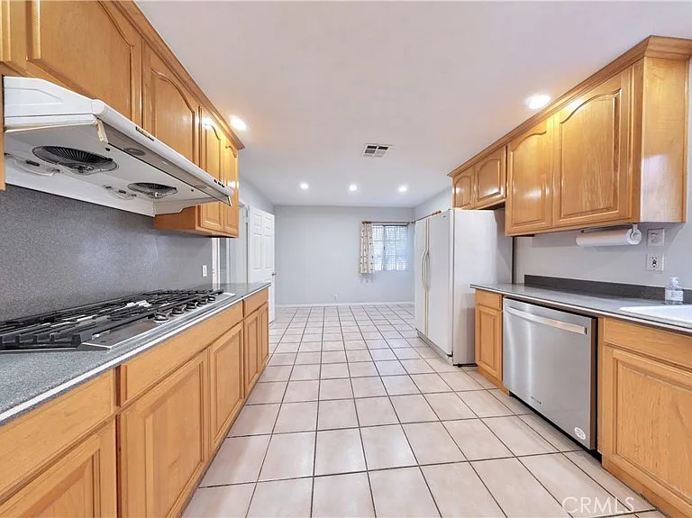 118 W Magna Vista Ave — Photo 20