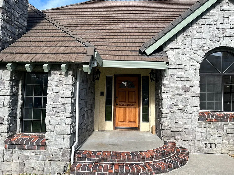 3045 Three Springs Ct — Photo 3