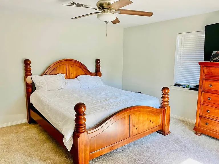 5705 Admiral Doyle Rd — Photo 9