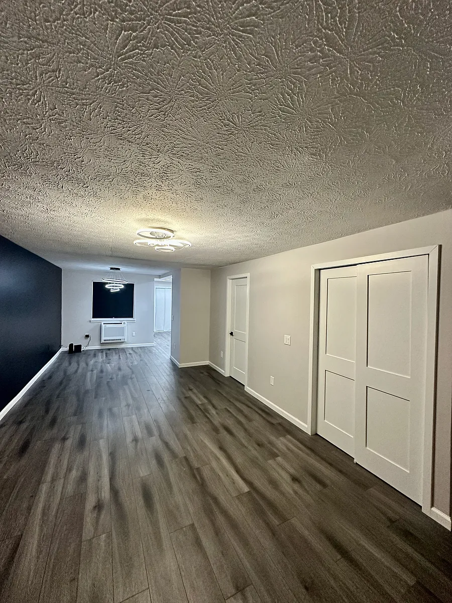Building Photo - 175 Autumn Chapel Way