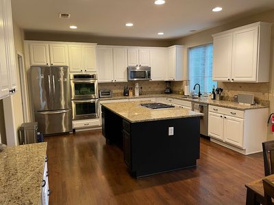 57 Ridge Rd, Green Brook, NJ, 08812