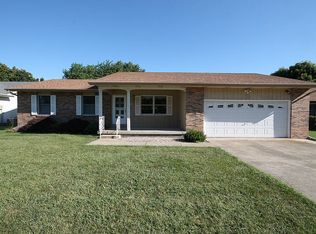 1540 W Highland Pl, Decatur, IL 62526