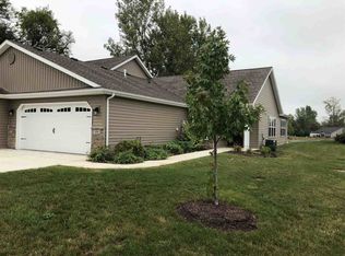 975 Kilsoquah Ct, Roanoke, IN 46783