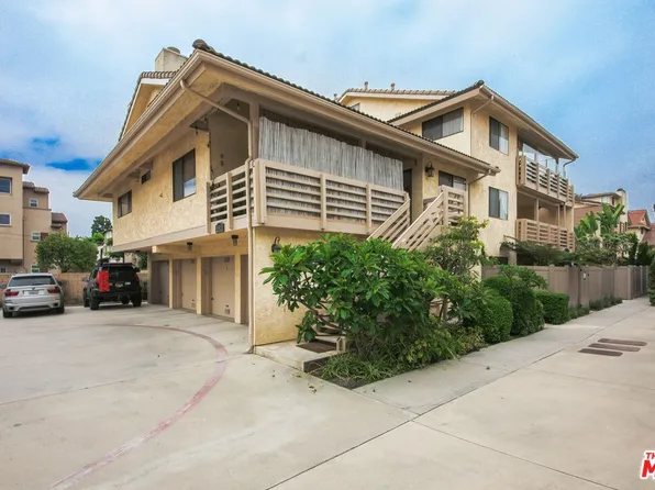 16805 Roosevelt Ln, Huntington Beach, CA 92649