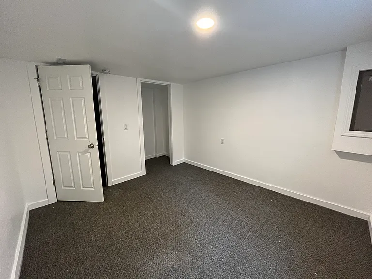 1142 N Minnesota Ave — Photo 25