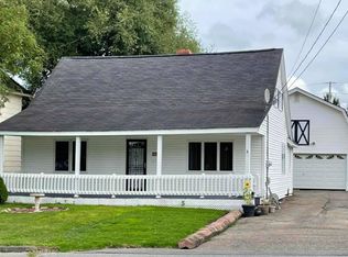 156 Pleasant Avenue, Madawaska, ME 04756