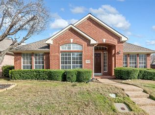 8920 Lakewood Dr, Irving, TX 75063