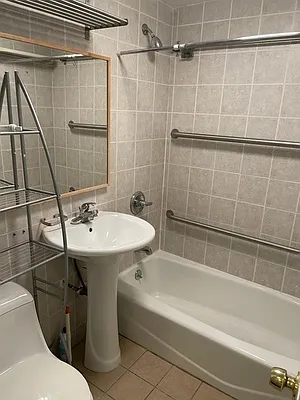 Rented by Steven Corcoran Real Estate | media 15