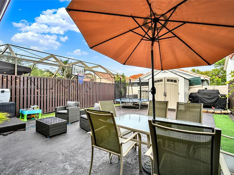 10044 SW 137th Pl — Photo 31