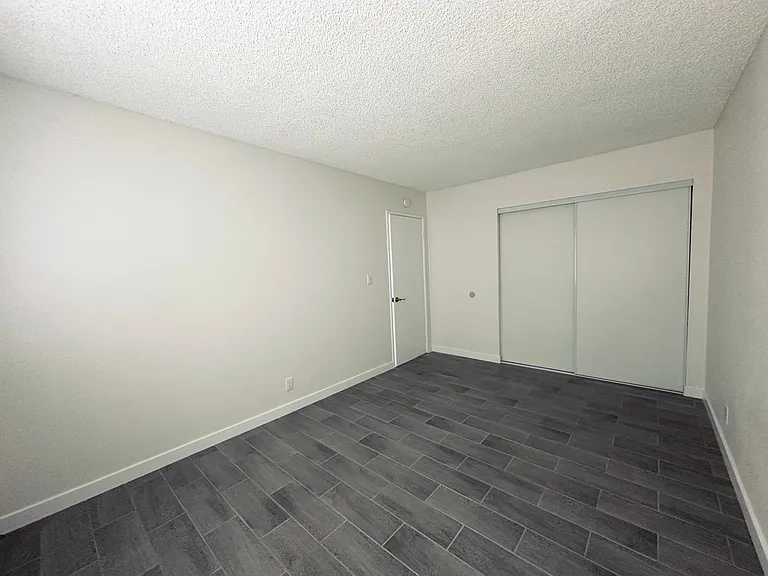 1721 Miralink Enterprise — Photo 12