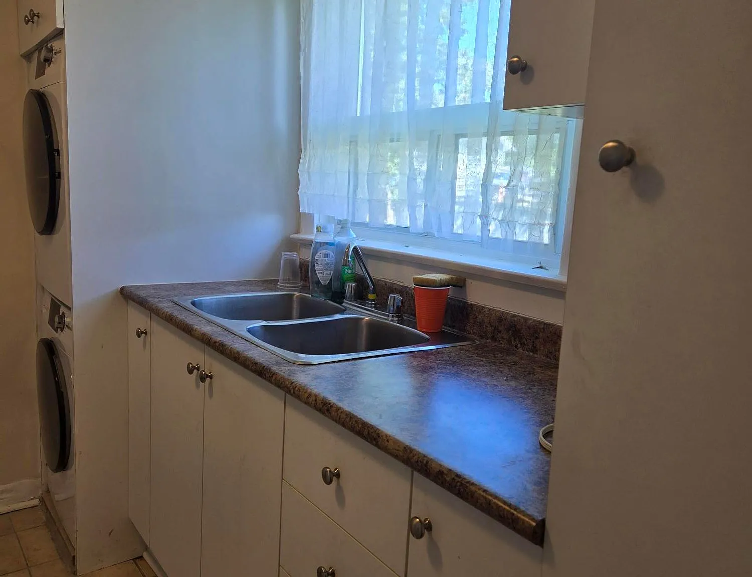 2 bed, $2,500 — Photo 3