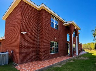 5980 Smith, Von Ormy, TX 78073