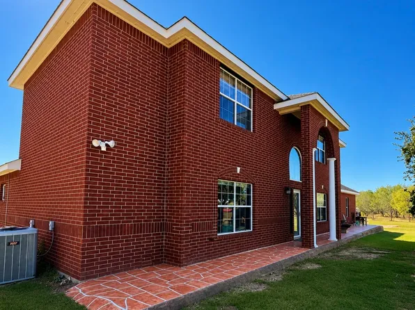 5980 Smith, Von Ormy, TX 78073
