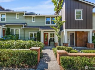 1443 NE Park Dr, Issaquah, WA
