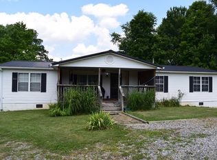 250 New Haven Ln, Surveyor, WV 25932