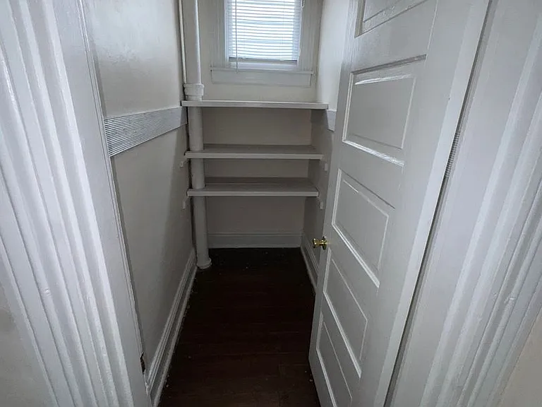 1431 S Floyd St — Photo 21
