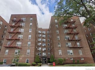 63-85 Woodhaven Blvd #1A2, Rego Park, NY 11374