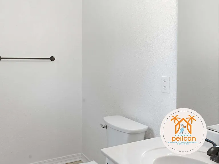 648 Deedra Ave — Photo 23