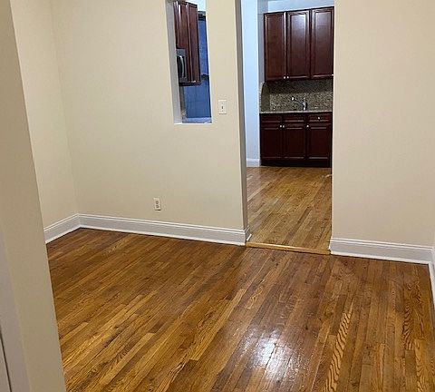 3rd image of 441 Sackett St #2S