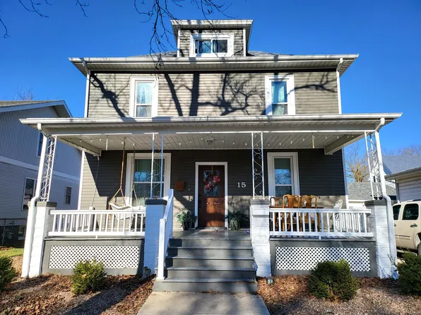 315 E Jefferson St, Clinton, IL 61727