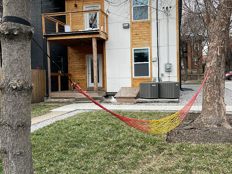 1115 W 41st Ter #A — Photo 3
