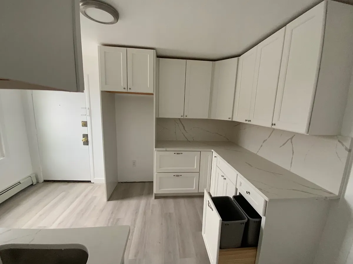 Unit Photo - 316 McCandless St #4