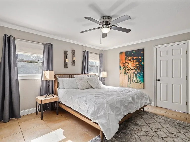 100 Hill Top Ct — Photo 10