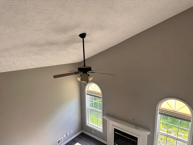 220 Strawberry Fields Rd — Photo 10