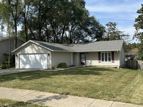 3117 Bavarian Ln, Rockford, IL 61109